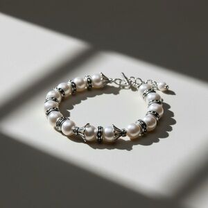 Handmade Classic Silver and White Shell Pearl Bracelet